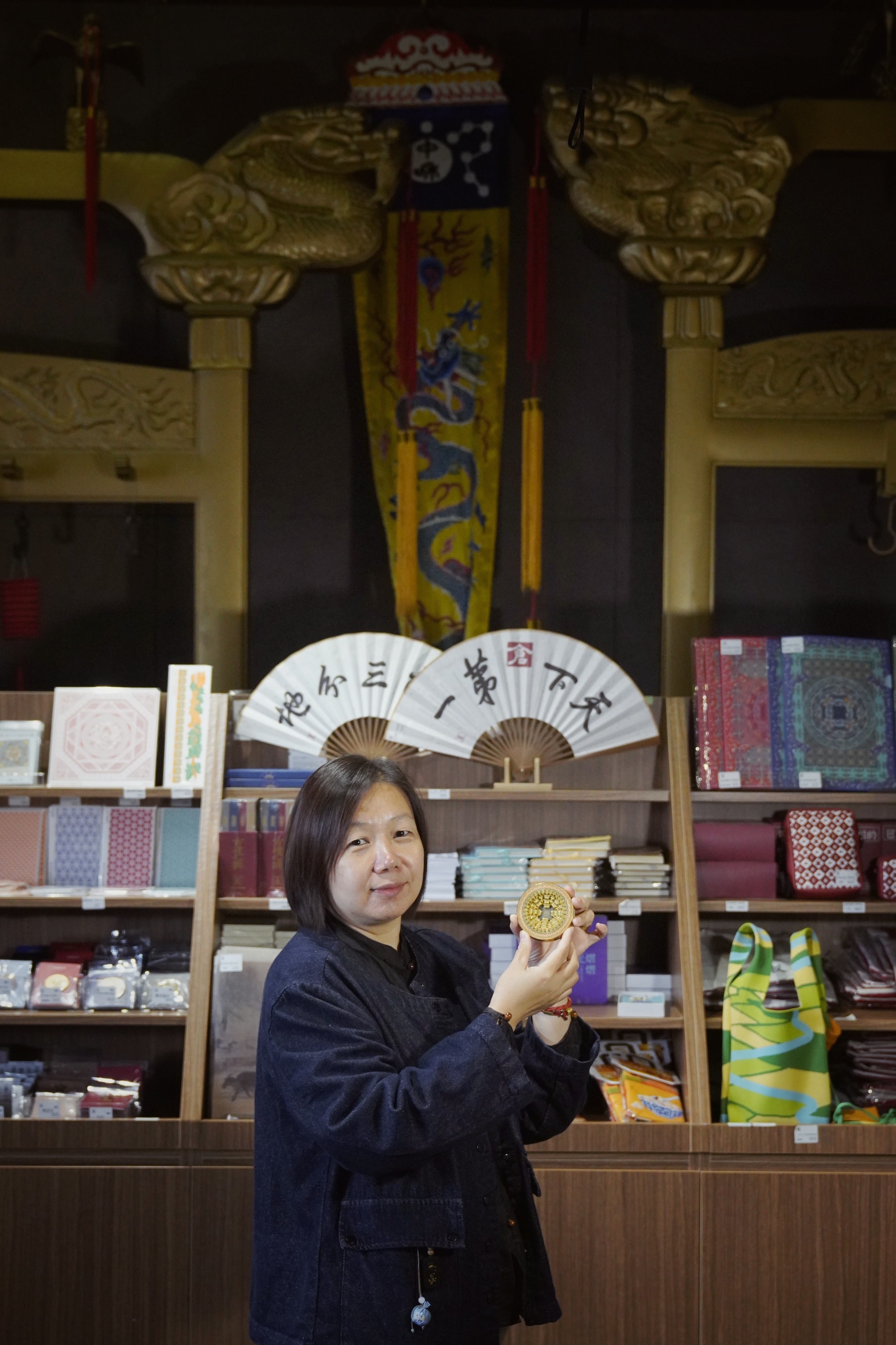 :天宫藻井冰箱贴走红背后麻将胡了攒于掌心的文物史(图5) :天宫藻井冰箱贴走红背后麻将胡了攒于掌心的文物史(图5)